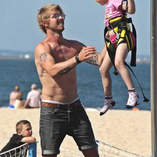 Structure trampo-bungee